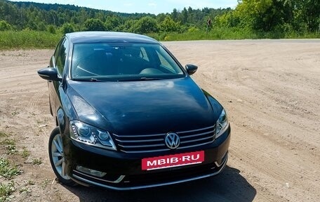 Volkswagen Passat B7, 2011 год, 950 000 рублей, 2 фотография