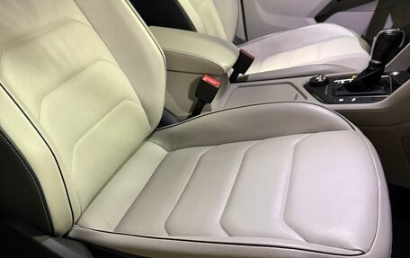 Volkswagen Tiguan II, 2018 год, 3 500 000 рублей, 6 фотография