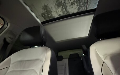 Volkswagen Tiguan II, 2018 год, 3 500 000 рублей, 11 фотография