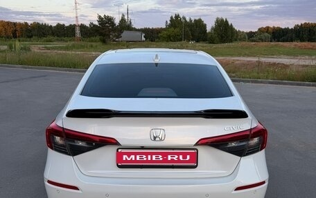 Honda Civic, 2022 год, 2 700 000 рублей, 4 фотография