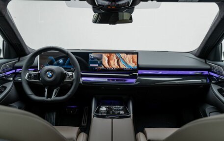 BMW 5 серия, 2026 год, 13 690 000 рублей, 14 фотография