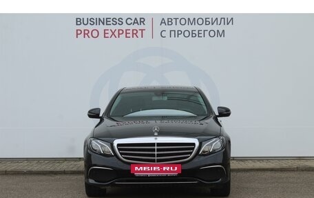 Mercedes-Benz E-Класс, 2019 год, 3 100 000 рублей, 2 фотография