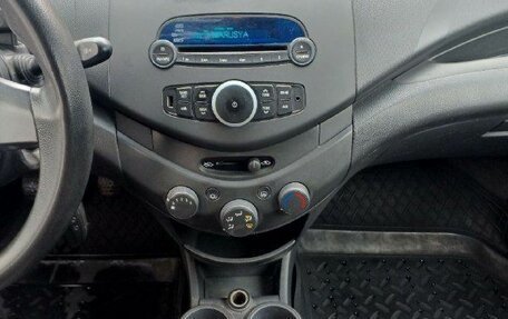 Chevrolet Spark III, 2011 год, 620 000 рублей, 10 фотография
