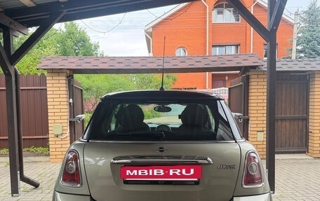 MINI Hatch, 2010 год, 890 000 рублей, 8 фотография