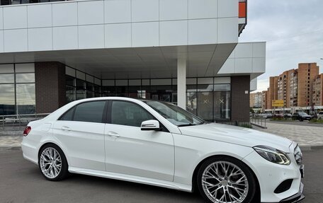 Mercedes-Benz E-Класс, 2013 год, 2 200 000 рублей, 3 фотография