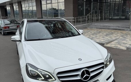 Mercedes-Benz E-Класс, 2013 год, 2 200 000 рублей, 11 фотография