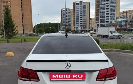 Mercedes-Benz E-Класс, 2013 год, 2 200 000 рублей, 17 фотография