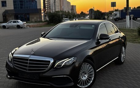 Mercedes-Benz E-Класс, 2016 год, 3 155 000 рублей, 1 фотография