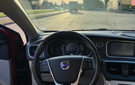 Volvo V40 II рестайлинг, 2015 год, 1 500 000 рублей, 10 фотография