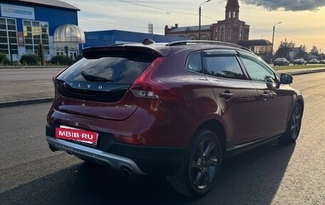 Volvo V40 II рестайлинг, 2015 год, 1 500 000 рублей, 6 фотография