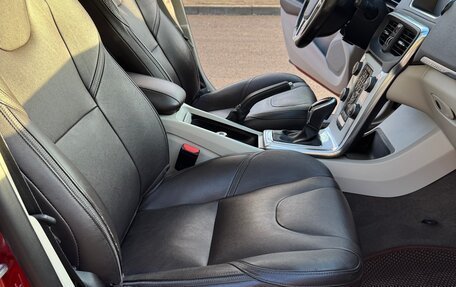 Volvo V40 II рестайлинг, 2015 год, 1 500 000 рублей, 14 фотография