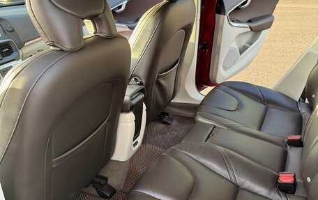 Volvo V40 II рестайлинг, 2015 год, 1 500 000 рублей, 9 фотография