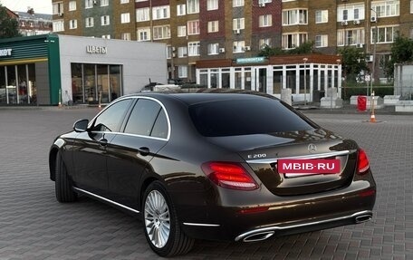 Mercedes-Benz E-Класс, 2016 год, 3 155 000 рублей, 4 фотография