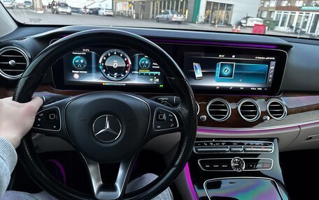 Mercedes-Benz E-Класс, 2016 год, 3 155 000 рублей, 19 фотография