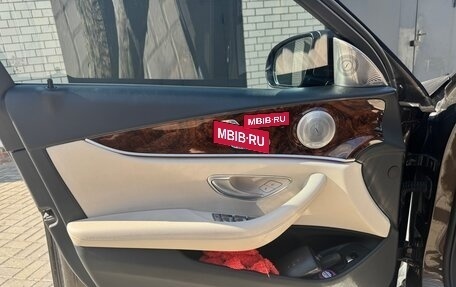 Mercedes-Benz E-Класс, 2016 год, 3 155 000 рублей, 36 фотография