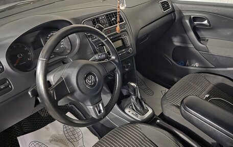 Volkswagen Polo VI (EU Market), 2011 год, 350 000 рублей, 4 фотография