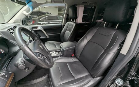 Toyota Land Cruiser Prado 150 рестайлинг 2, 2018 год, 4 597 000 рублей, 10 фотография