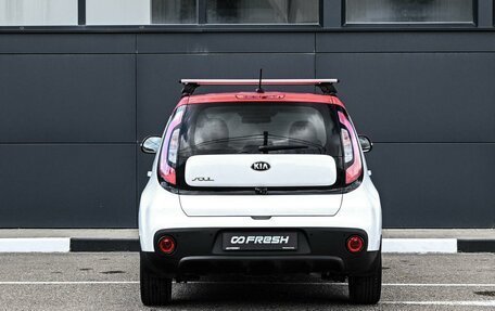 KIA Soul II рестайлинг, 2018 год, 1 739 000 рублей, 4 фотография