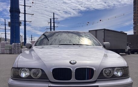 BMW 5 серия, 2002 год, 700 000 рублей, 1 фотография