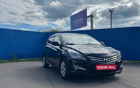 Hyundai Solaris II рестайлинг, 2016 год, 980 000 рублей, 2 фотография