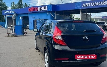 Hyundai Solaris II рестайлинг, 2016 год, 980 000 рублей, 5 фотография
