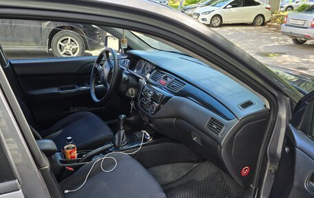 Mitsubishi Lancer IX, 2005 год, 300 000 рублей, 3 фотография