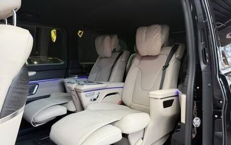 Mercedes-Benz V-Класс, 2026 год, 12 990 000 рублей, 17 фотография