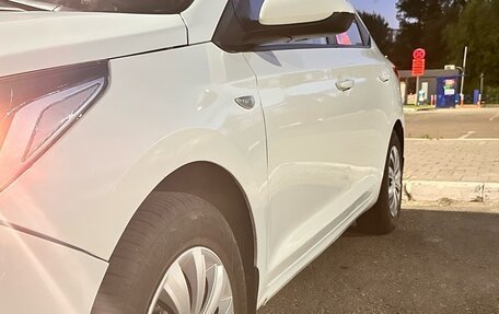 Hyundai Solaris II рестайлинг, 2018 год, 850 000 рублей, 7 фотография