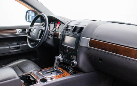 Volkswagen Touareg III, 2007 год, 945 000 рублей, 11 фотография