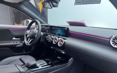 Mercedes-Benz A-Класс, 2022 год, 2 150 000 рублей, 8 фотография