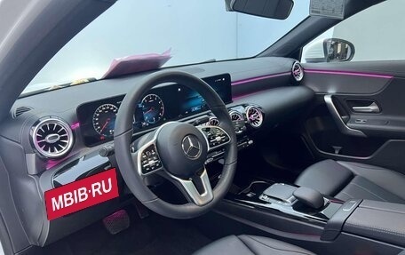 Mercedes-Benz A-Класс, 2022 год, 2 150 000 рублей, 9 фотография