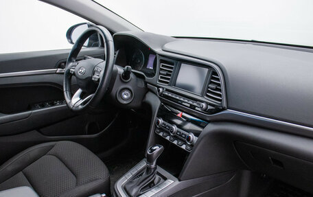 Hyundai Elantra VI рестайлинг, 2019 год, 1 830 000 рублей, 11 фотография