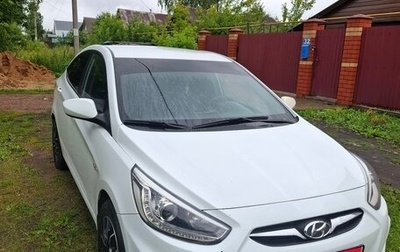 Hyundai Solaris II рестайлинг, 2013 год, 835 000 рублей, 1 фотография