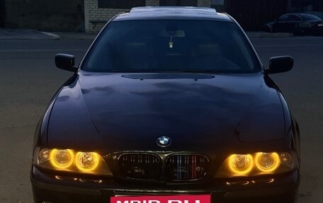 BMW 5 серия, 2002 год, 950 000 рублей, 13 фотография