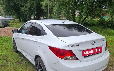 Hyundai Solaris II рестайлинг, 2013 год, 835 000 рублей, 4 фотография
