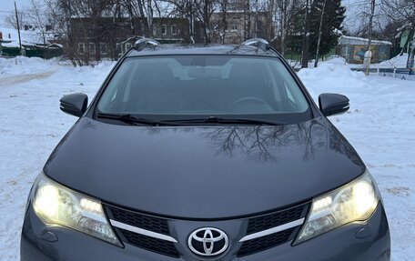 Toyota RAV4, 2014 год, 1 505 000 рублей, 8 фотография