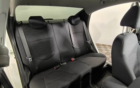 Hyundai Solaris II рестайлинг, 2014 год, 970 000 рублей, 14 фотография