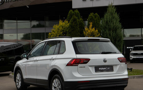 Volkswagen Tiguan II, 2020 год, 2 458 000 рублей, 6 фотография