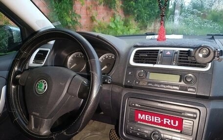 Skoda Fabia II, 2009 год, 410 000 рублей, 5 фотография