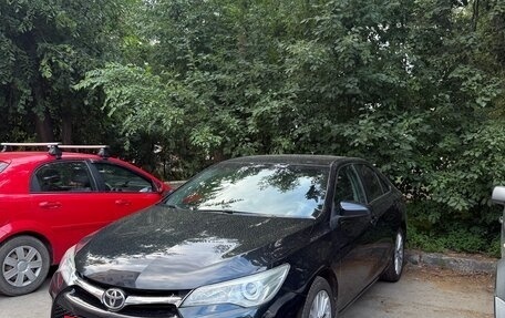 Toyota Camry, 2015 год, 1 780 000 рублей, 3 фотография