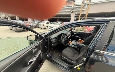 Toyota Camry, 2015 год, 1 780 000 рублей, 10 фотография