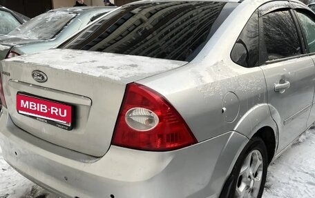 Ford Focus II рестайлинг, 2005 год, 333 333 рублей, 4 фотография