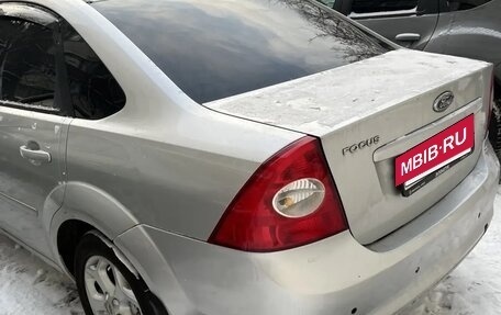 Ford Focus II рестайлинг, 2005 год, 333 333 рублей, 3 фотография