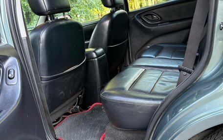 Ford Maverick, 2005 год, 650 000 рублей, 25 фотография