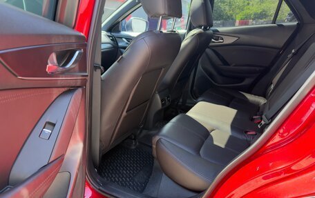 Mazda CX-4, 2023 год, 2 720 000 рублей, 13 фотография