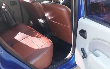 Renault Logan I, 2007 год, 160 000 рублей, 8 фотография