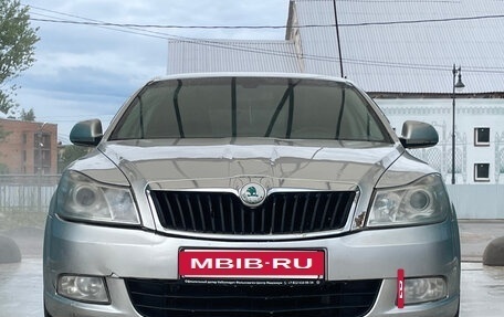 Skoda Octavia, 2010 год, 650 000 рублей, 12 фотография