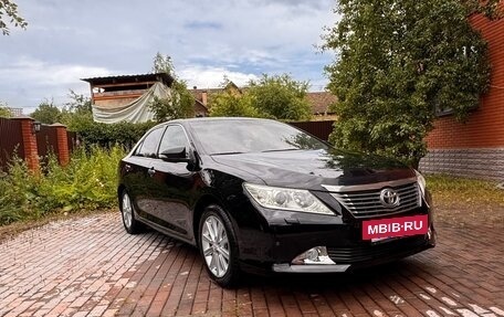 Toyota Camry, 2014 год, 1 550 000 рублей, 4 фотография