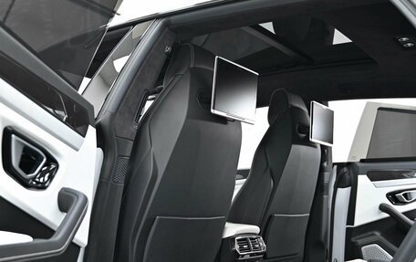 Lamborghini Urus I, 2020 год, 21 990 000 рублей, 17 фотография