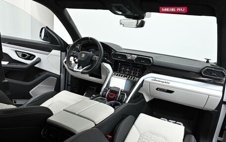 Lamborghini Urus I, 2020 год, 21 990 000 рублей, 15 фотография